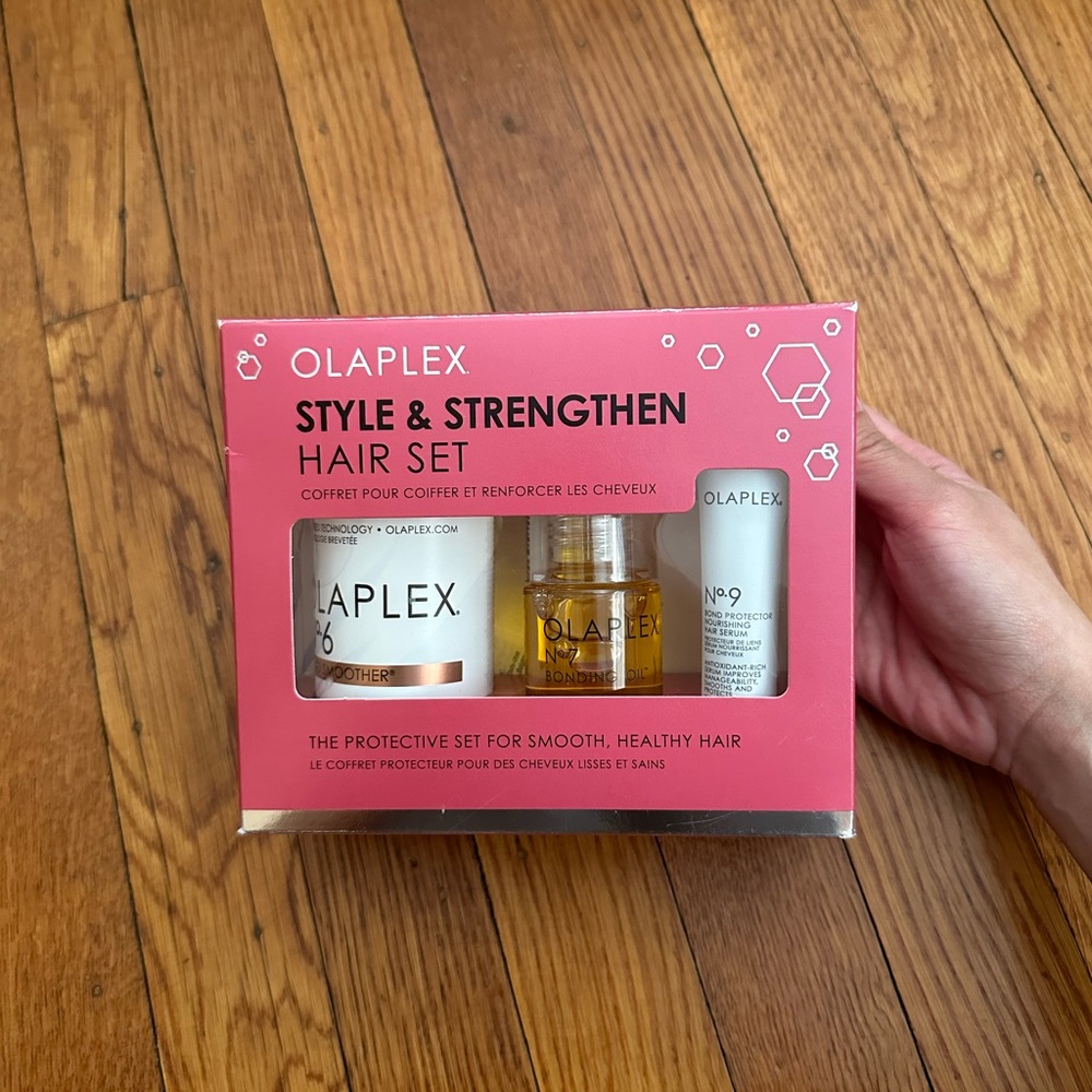 Olaplex Style and Strengthen Hair Set
